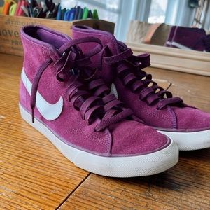 LAST CALL Vintage Nike Blazer 6.5